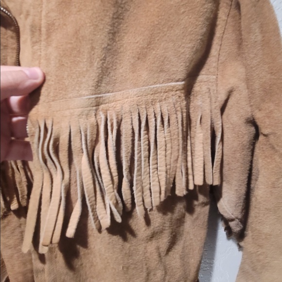 Vintage suede camel tan fringe sweater size medium - Picture 6 of 14